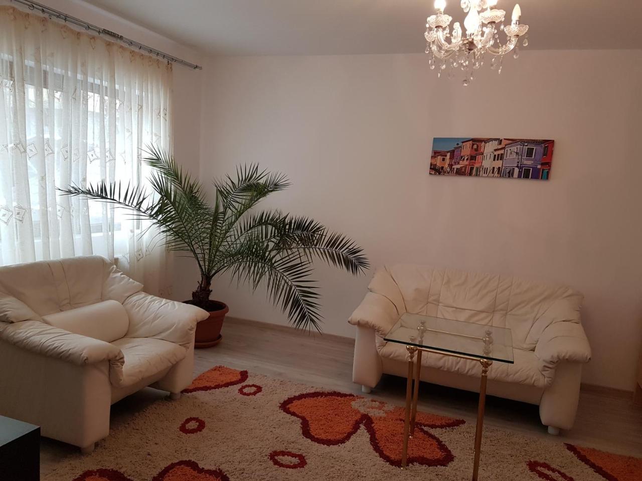 Rent Holding Apartments Iasi Exterior photo