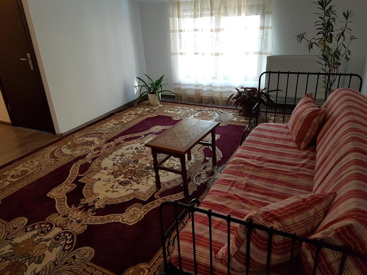 Rent Holding Apartments Iasi Exterior photo